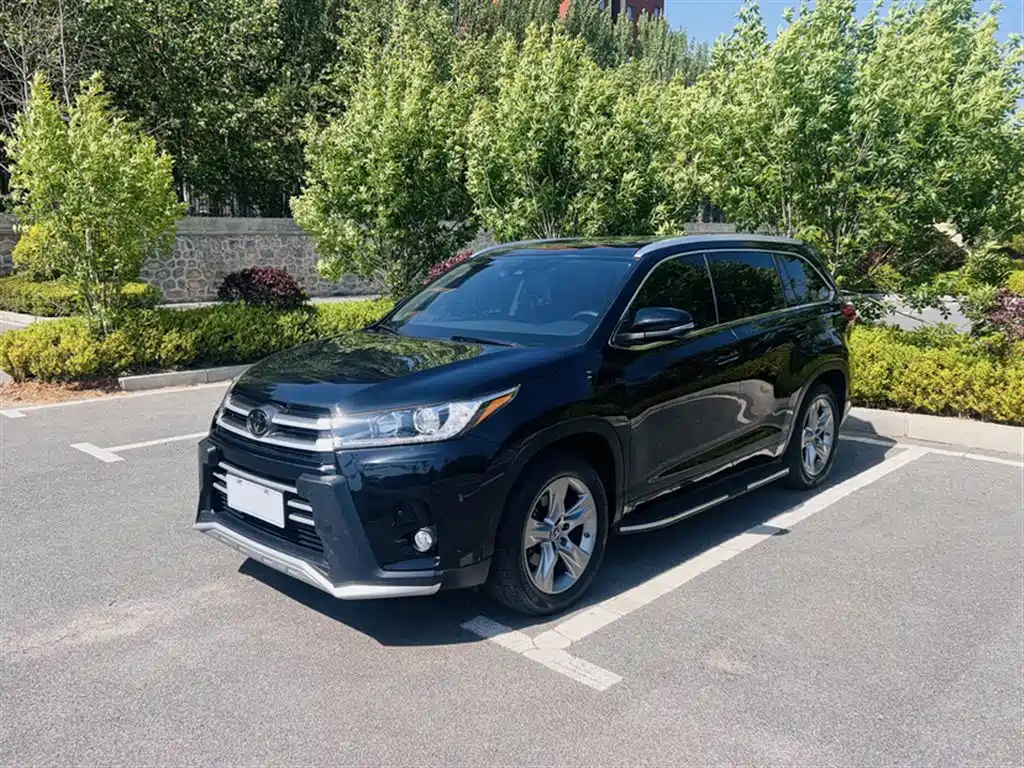 TOYOTA HIGHLANDER 2018