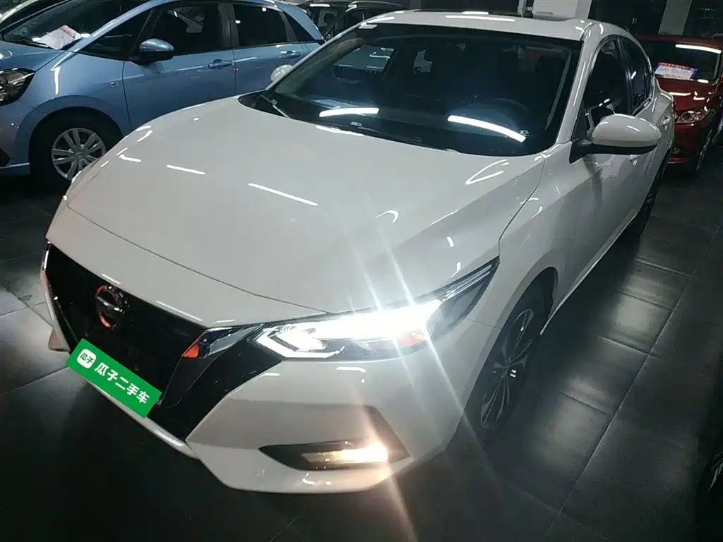 NISSAN SYLPHY 2022