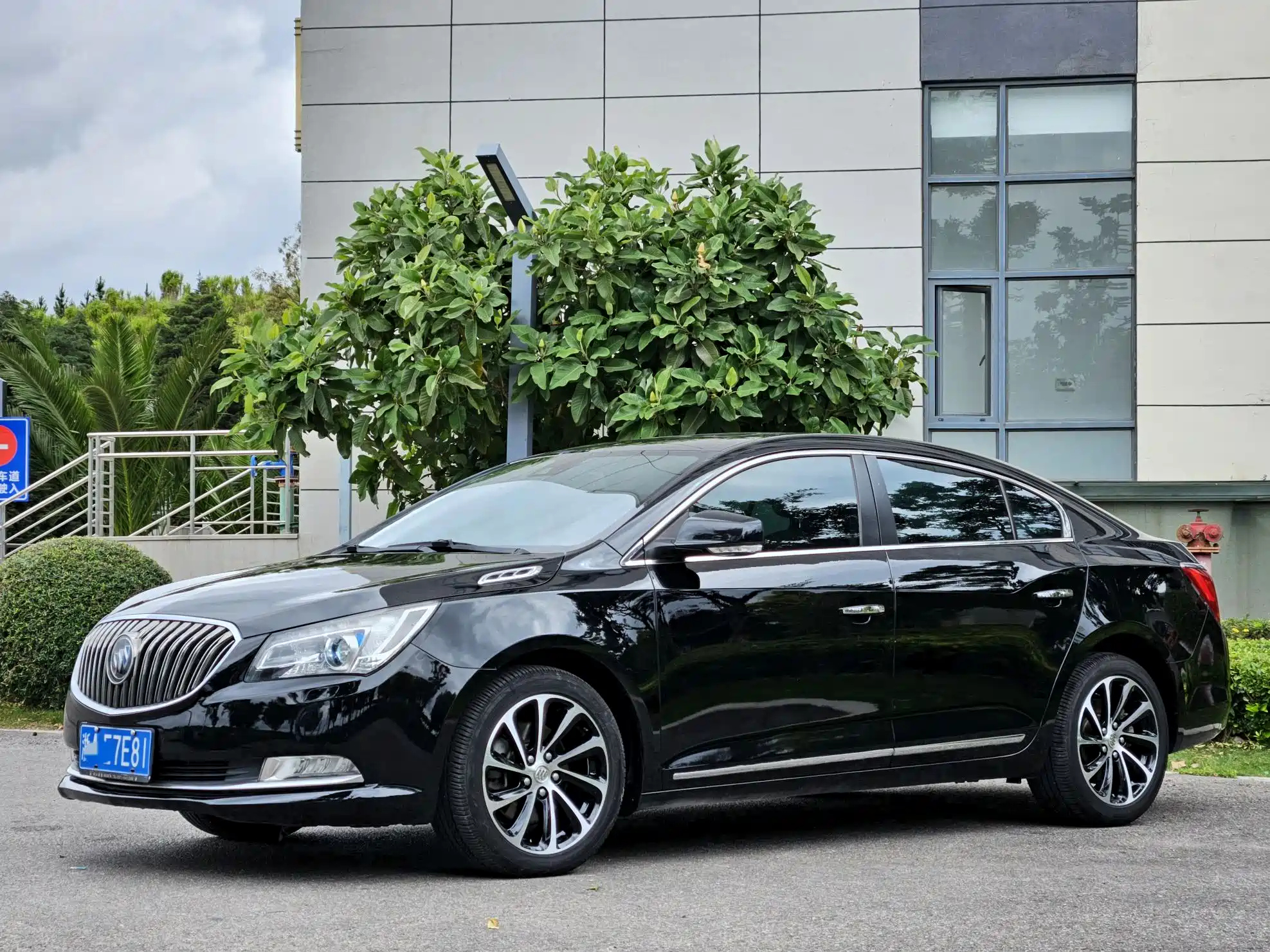 BUICK LACROSSE 2013