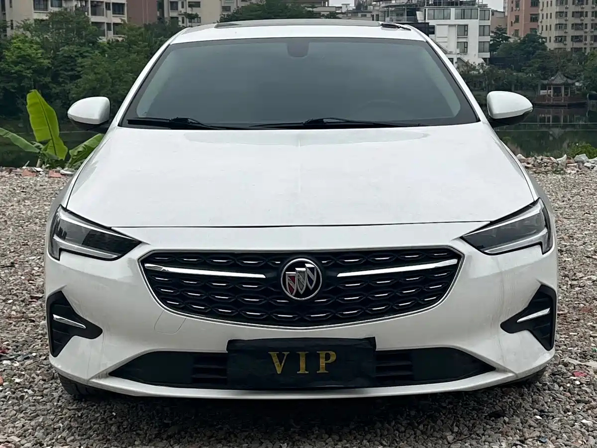 BUICK REGAL 2020