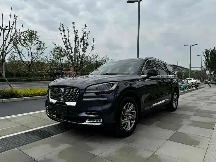 LINCOLN AVIATOR 2020