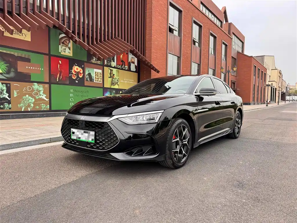 BYD HAN 2024