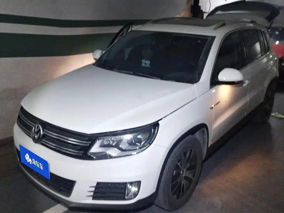 VOLKSWAGEN TIGUAN 2016