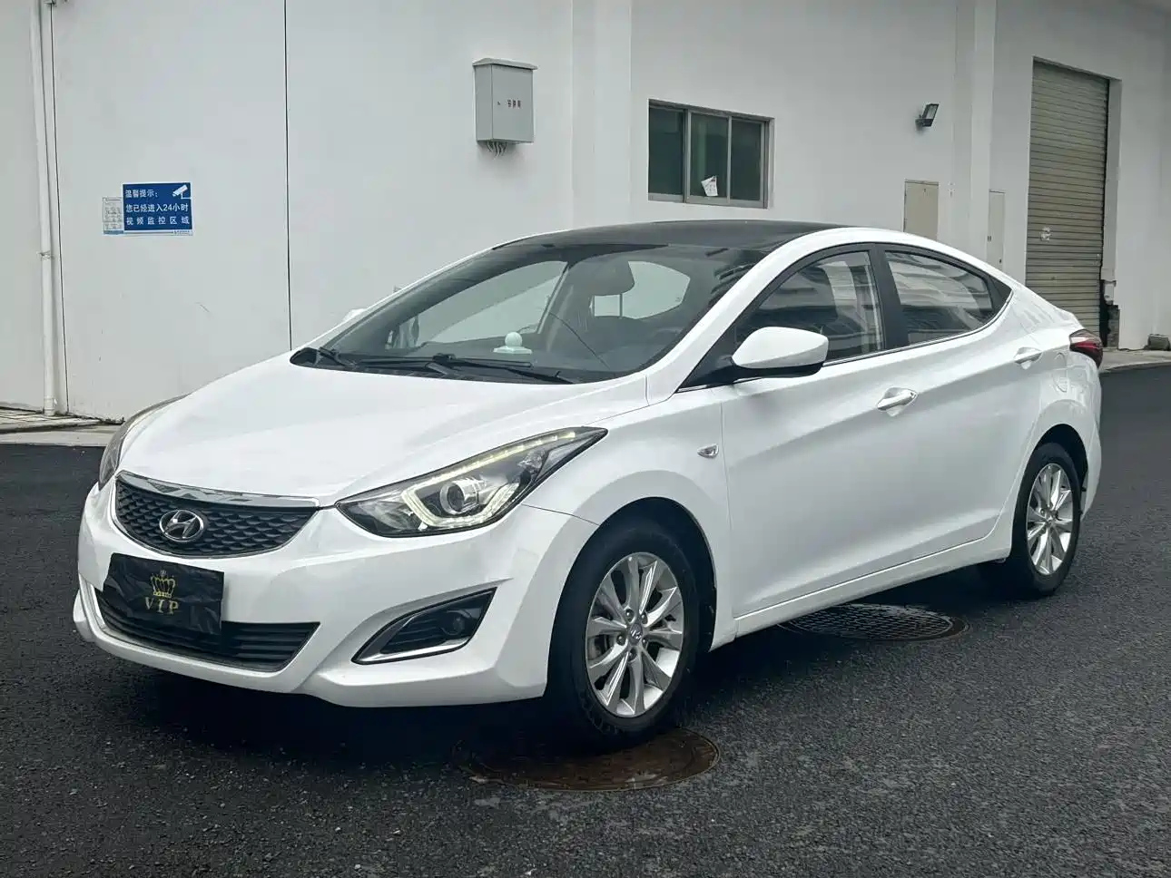 HYUNDAI ELANTRA 2016