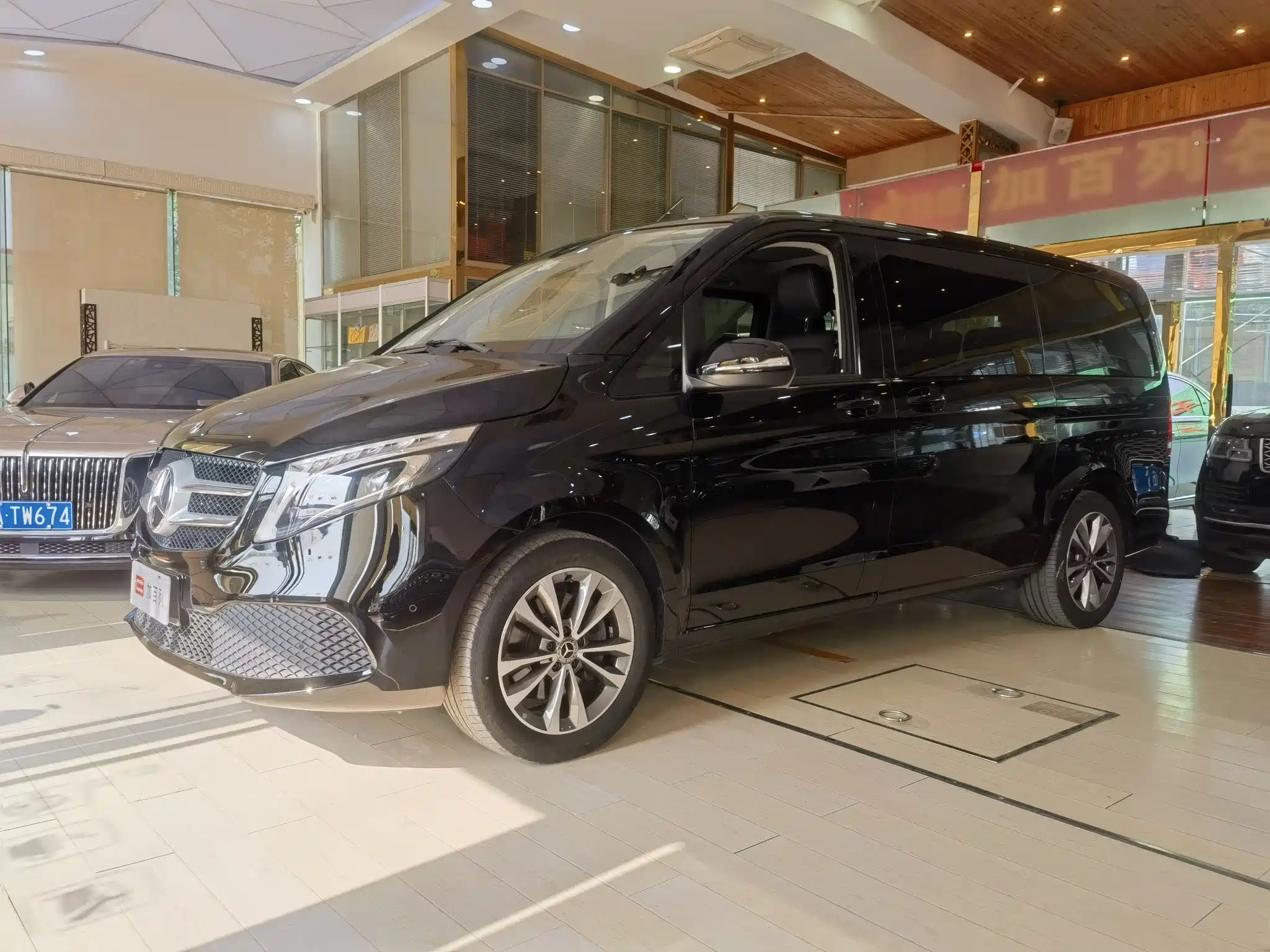 MERCEDES BENZ V-CLASS 2021