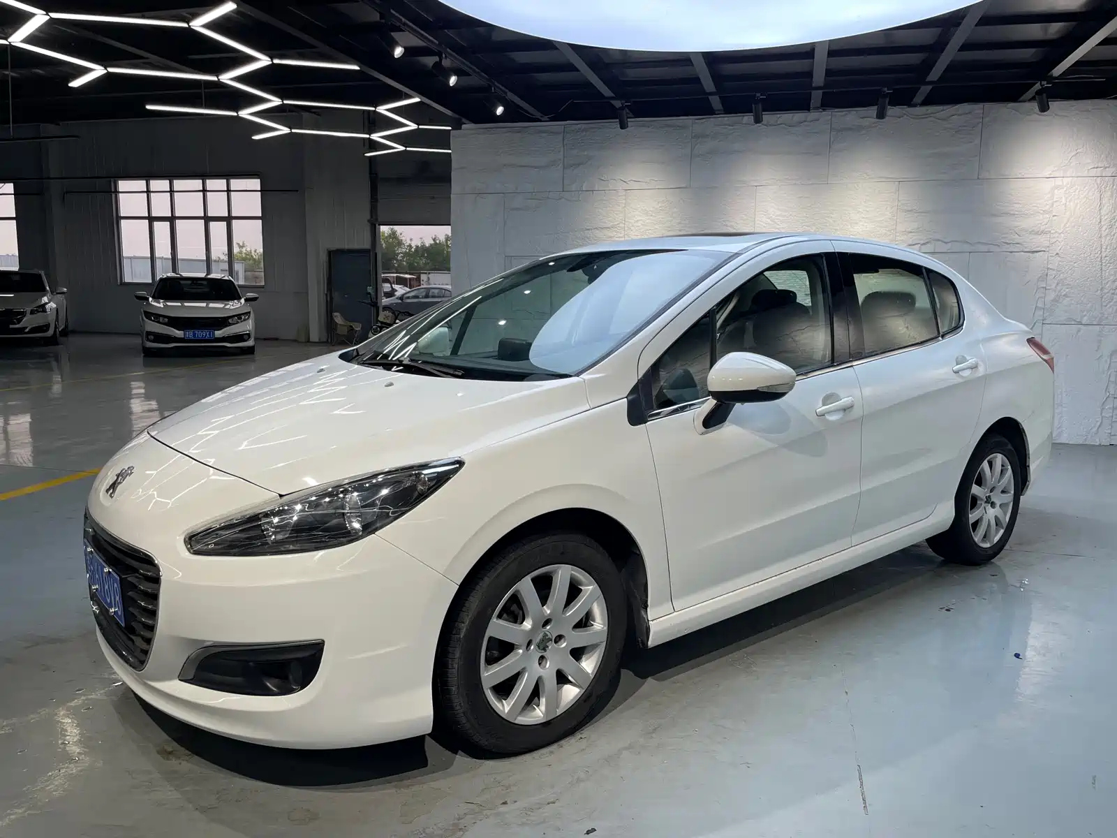 PEUGEOT 308 2013