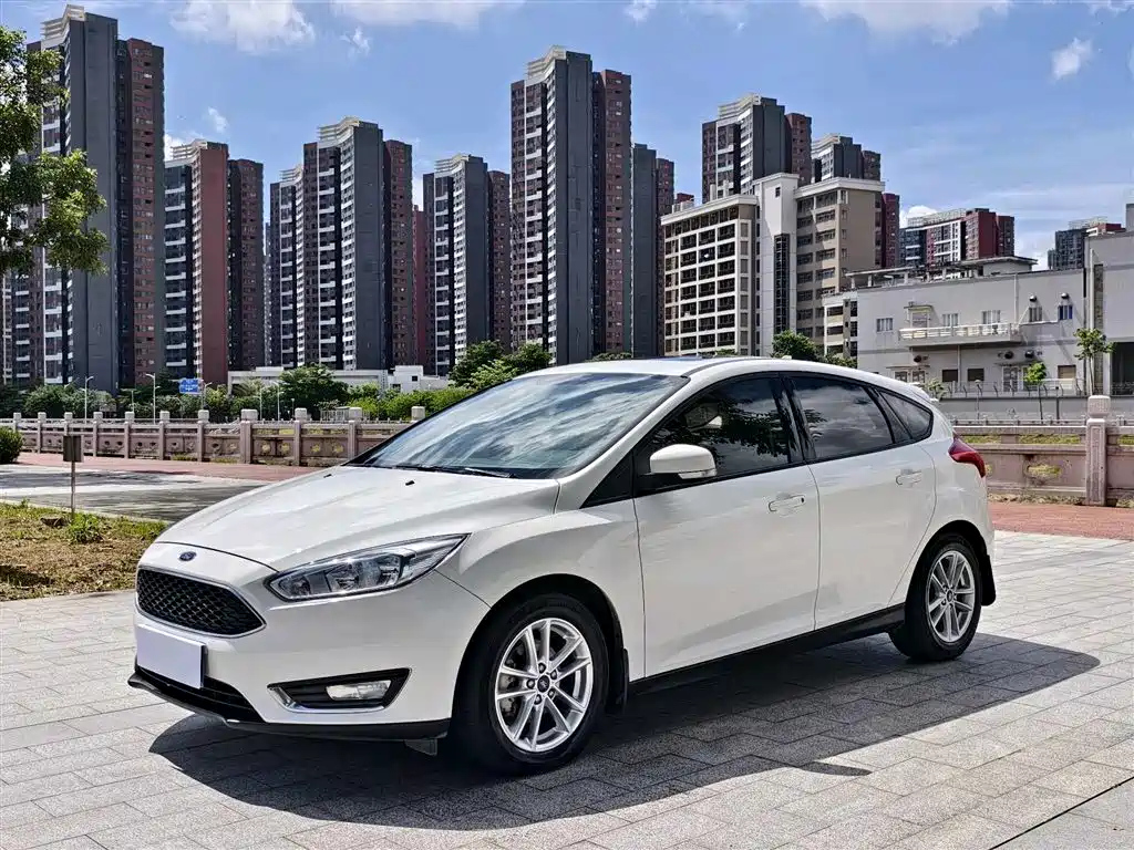 FORD FOCUS 2017