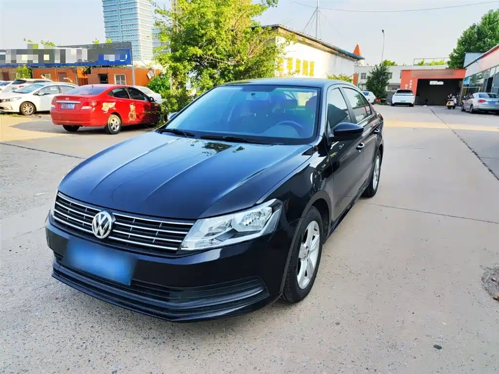 VOLKSWAGEN LAVIDA 2017