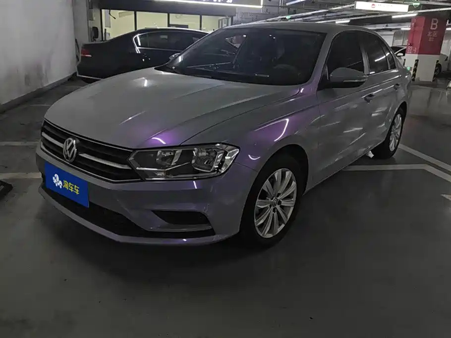 VOLKSWAGEN BORA 2019