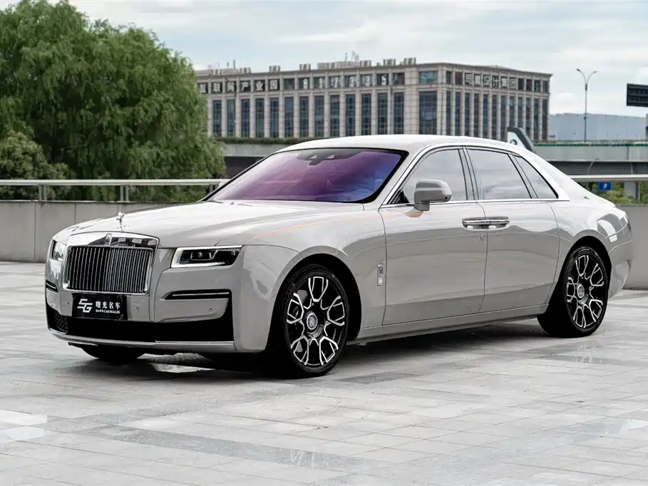 ROLLS ROYCE GHOST 2021