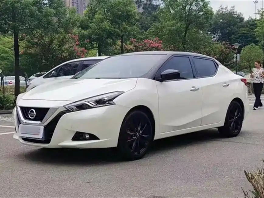 NISSAN LANNIA 2016
