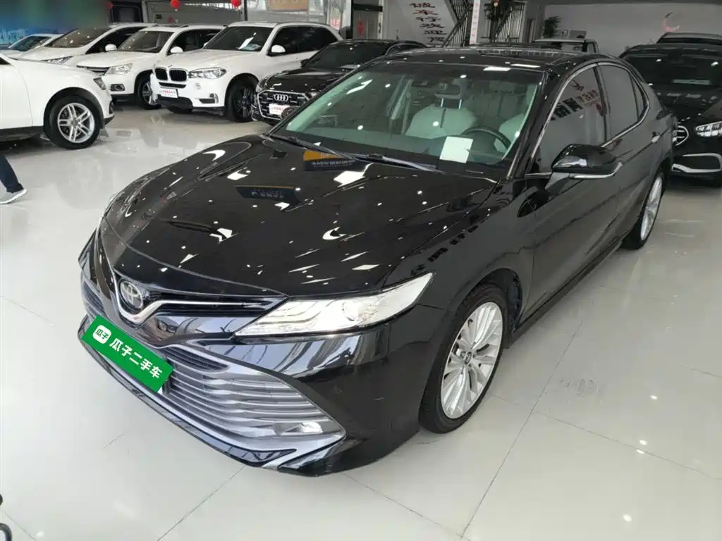 TOYOTA CAMRY 2018