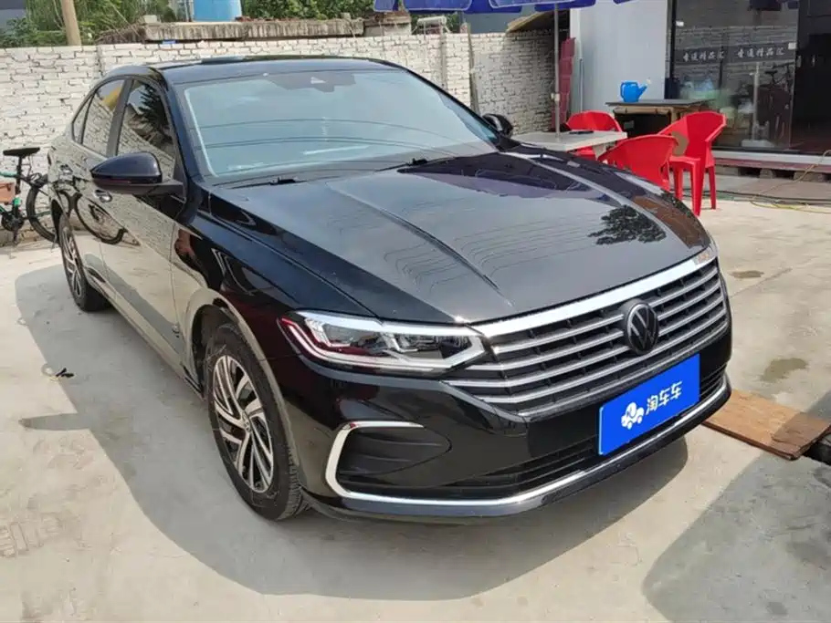 VOLKSWAGEN LAVIDA 2023