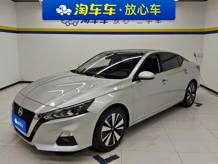 NISSAN TEANA 2021