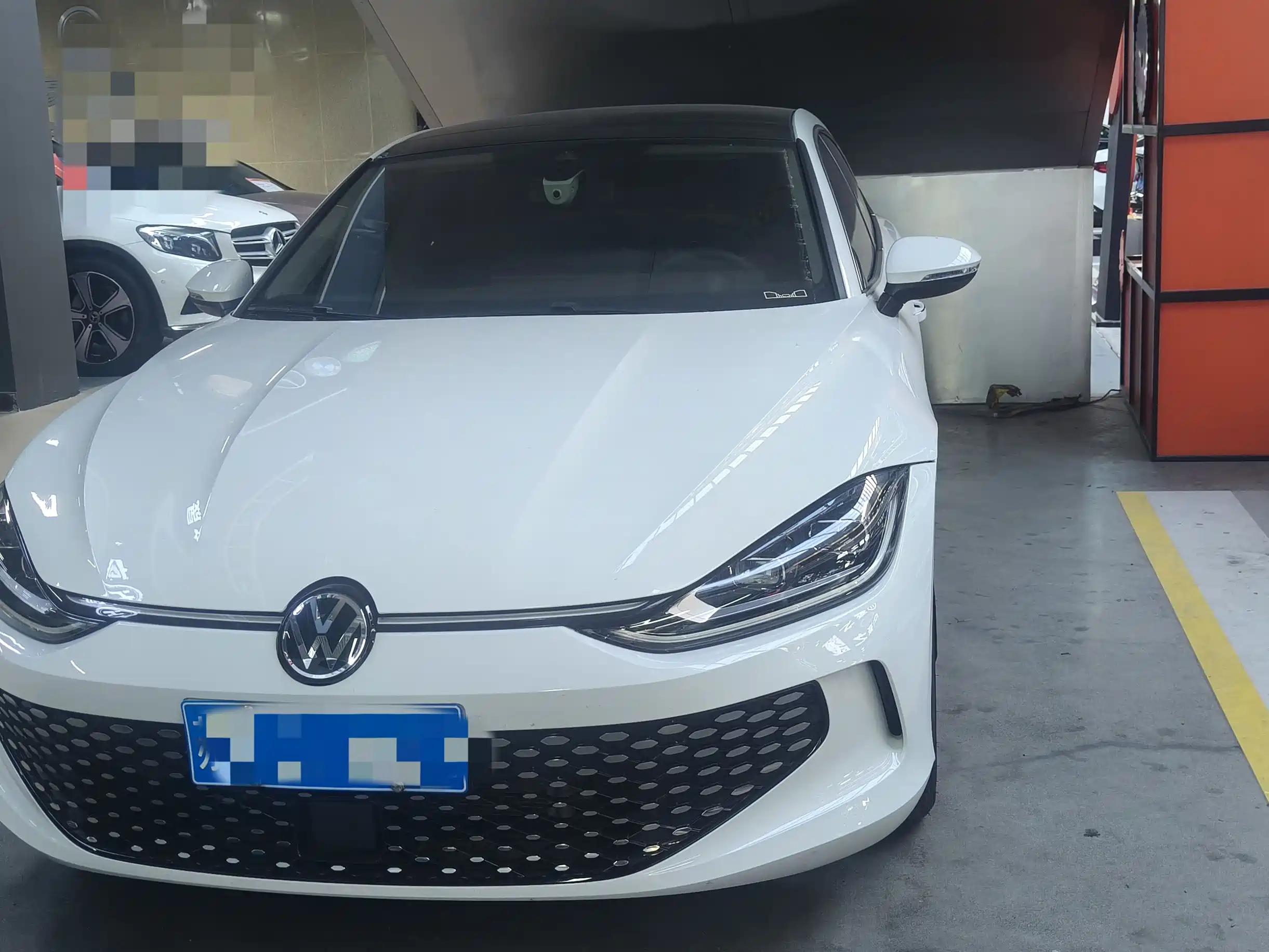 VOLKSWAGEN LAMANDO 2023