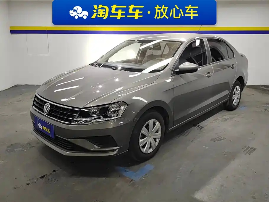 VOLKSWAGEN JETTA 2017