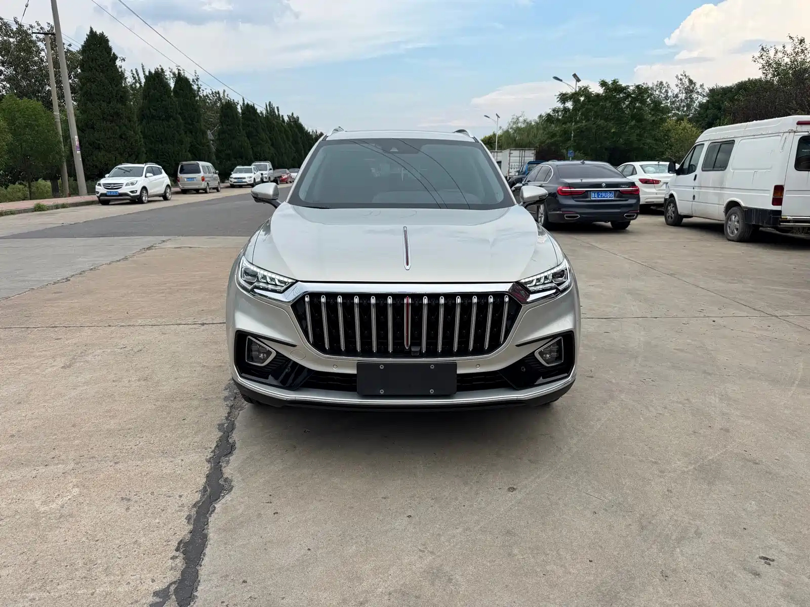 HONGQI HS5 2022