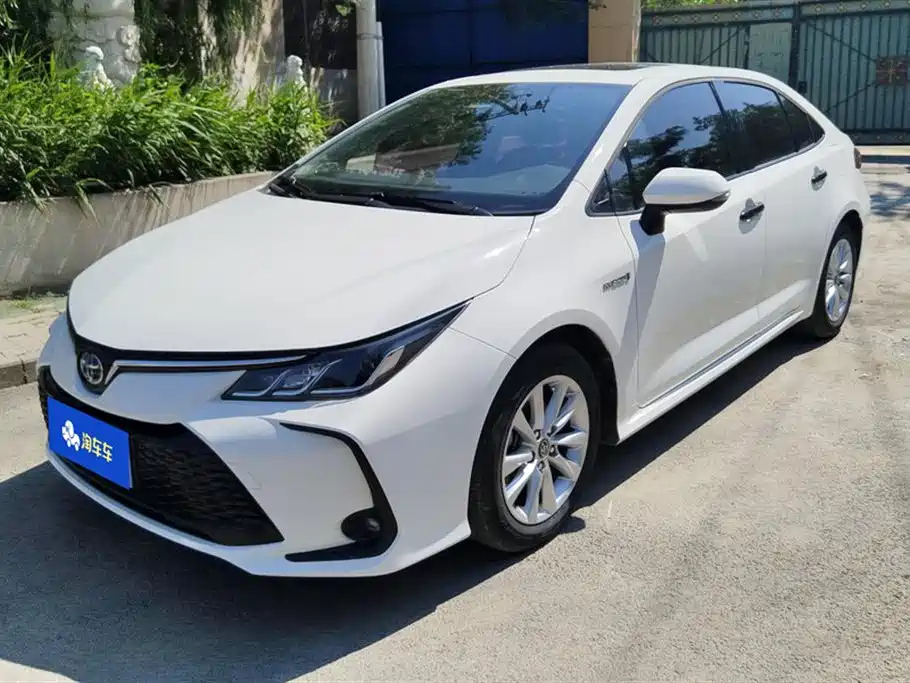 TOYOTA COROLLA 2023