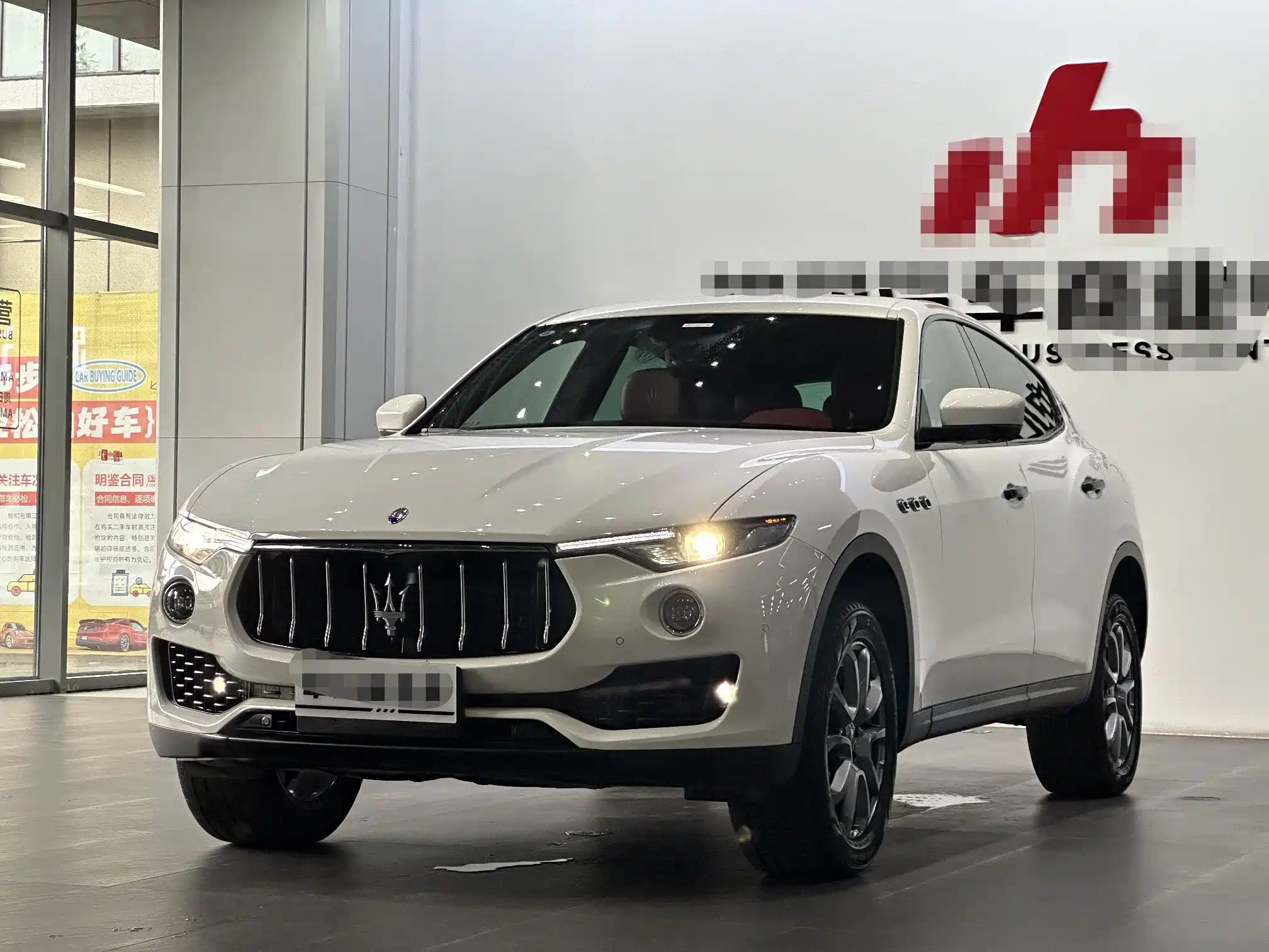 MASERATI LEVANTE 2019