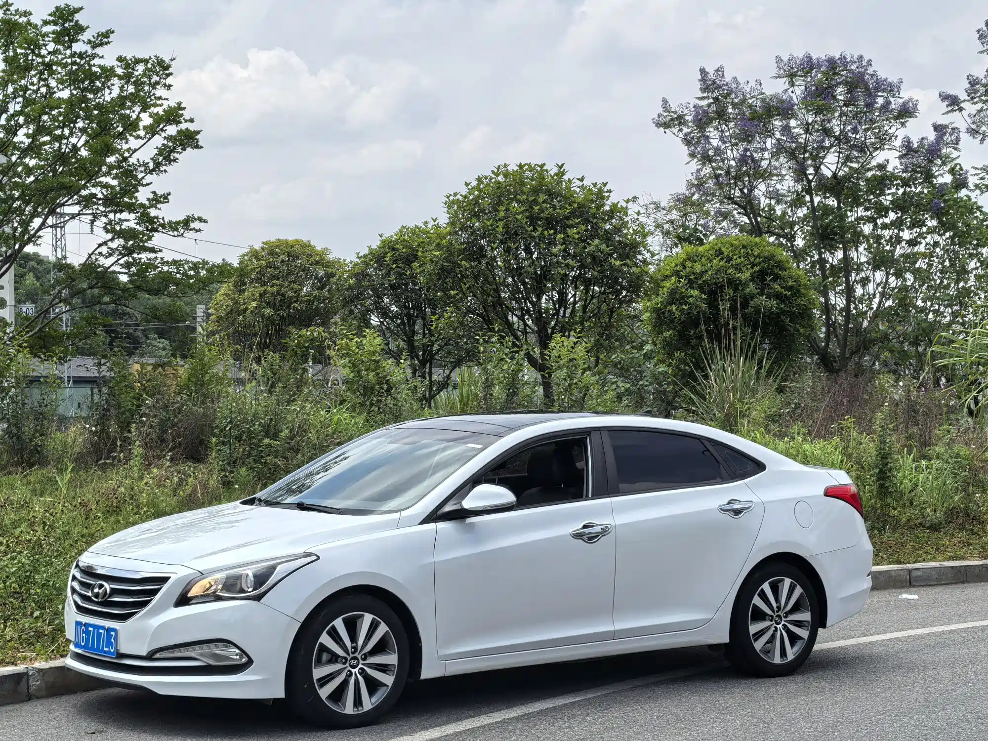 HYUNDAI MISTRA 2016