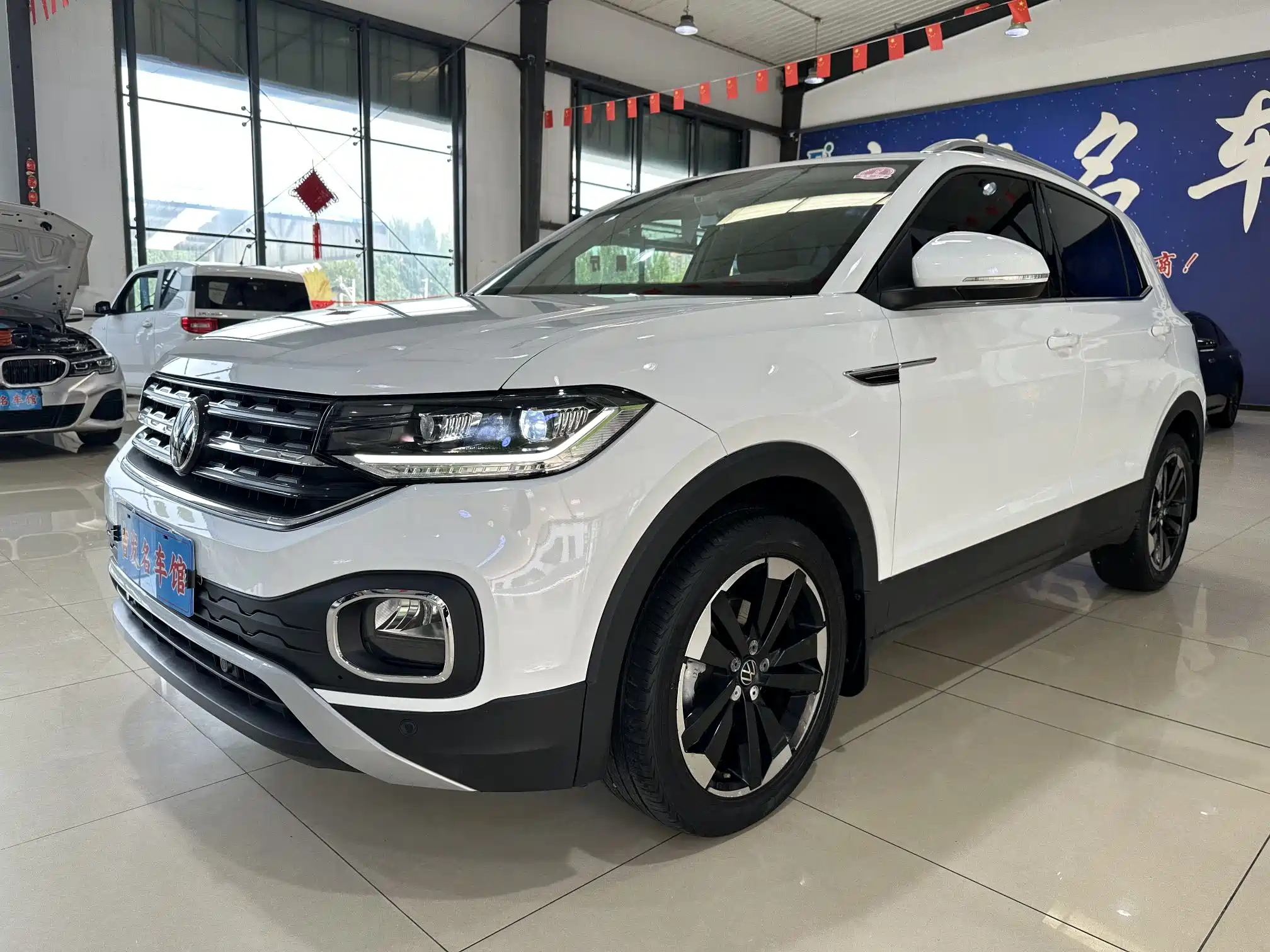 VOLKSWAGEN TACOUA 2021