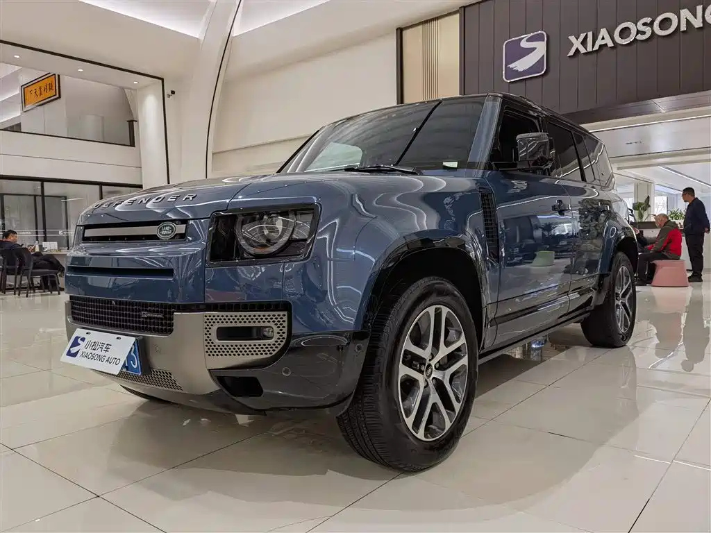 LAND ROVER DEFENDER 2023