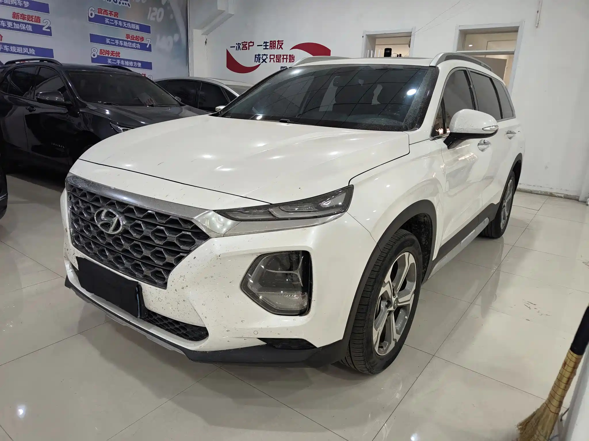 HYUNDAI SANTAFE 2020