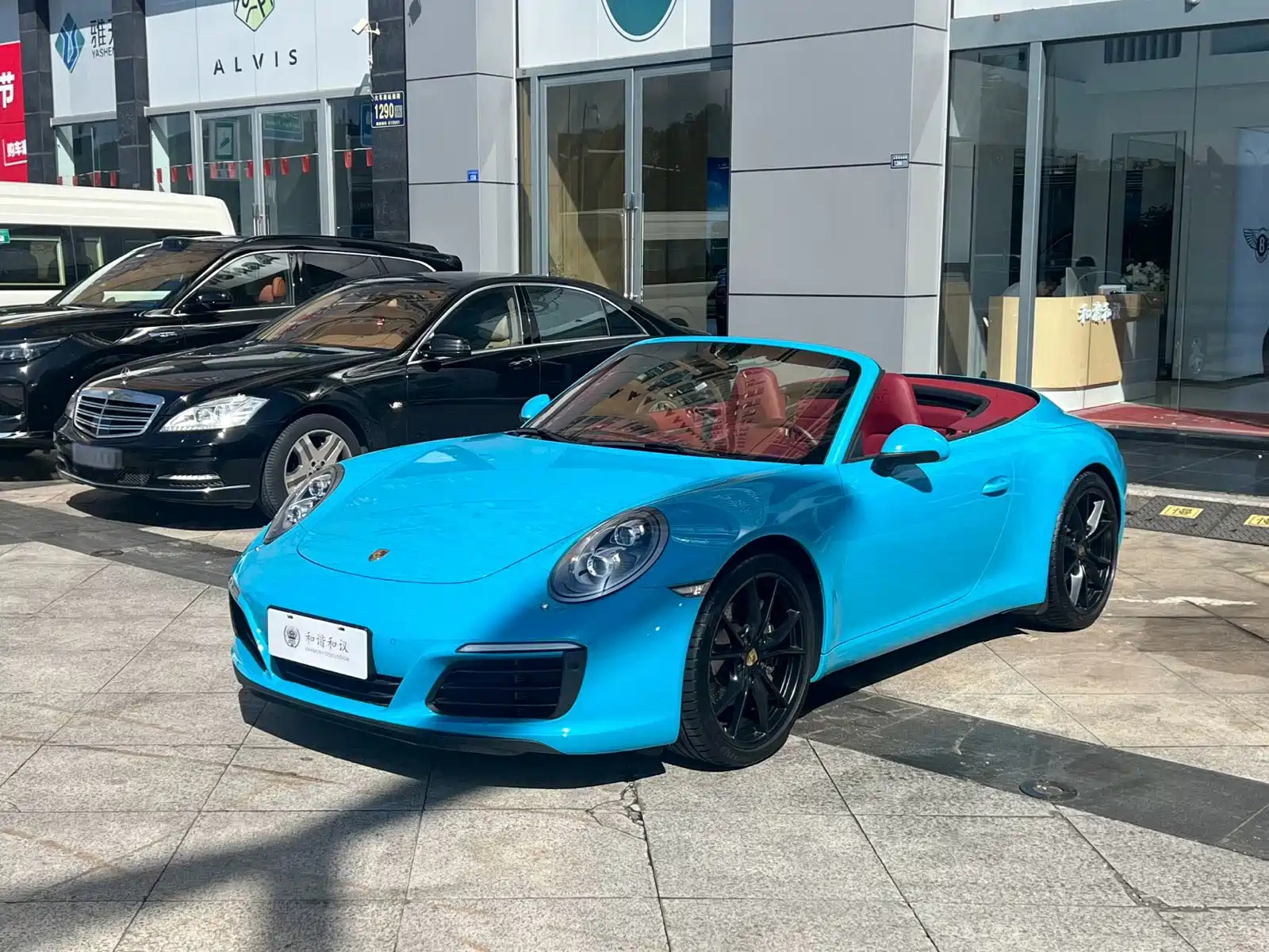 PORSCHE 911 2016