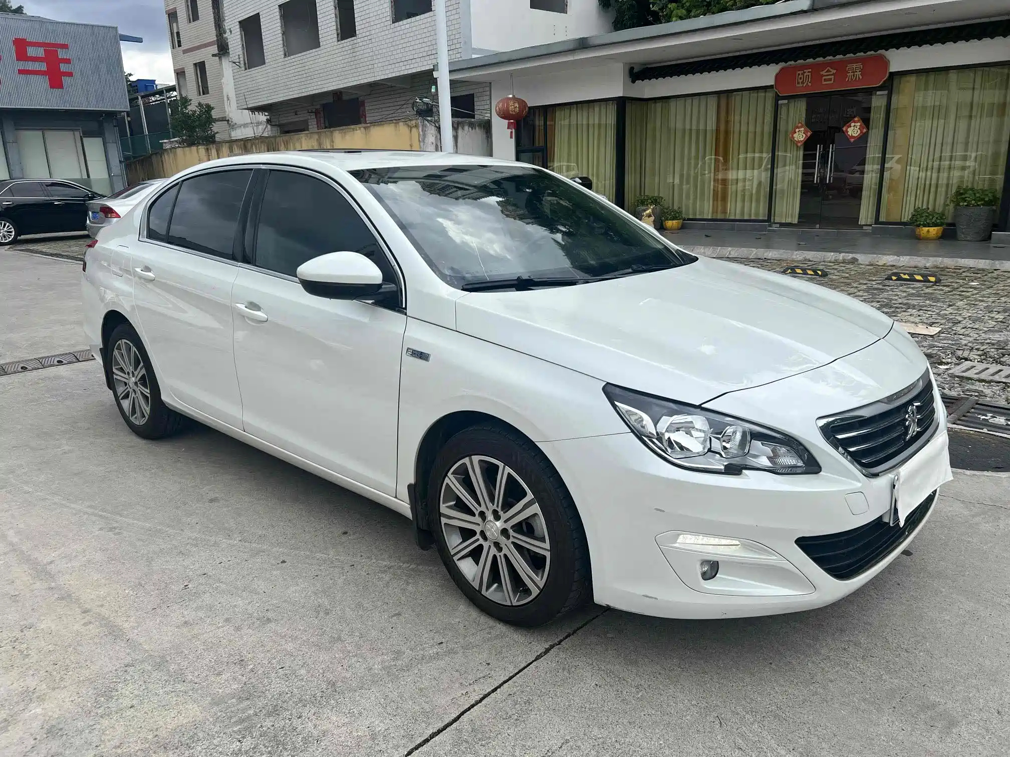 PEUGEOT 408 2016