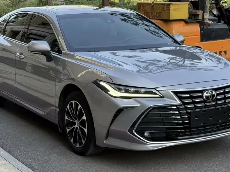 TOYOTA AVALON 2022