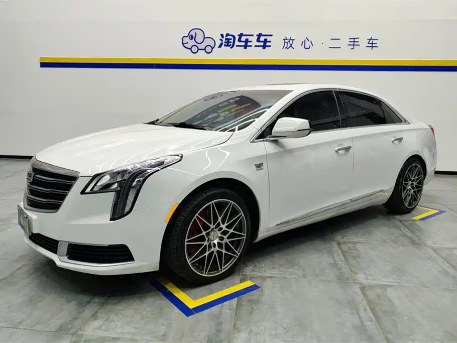 CADILLAC XTS 2018
