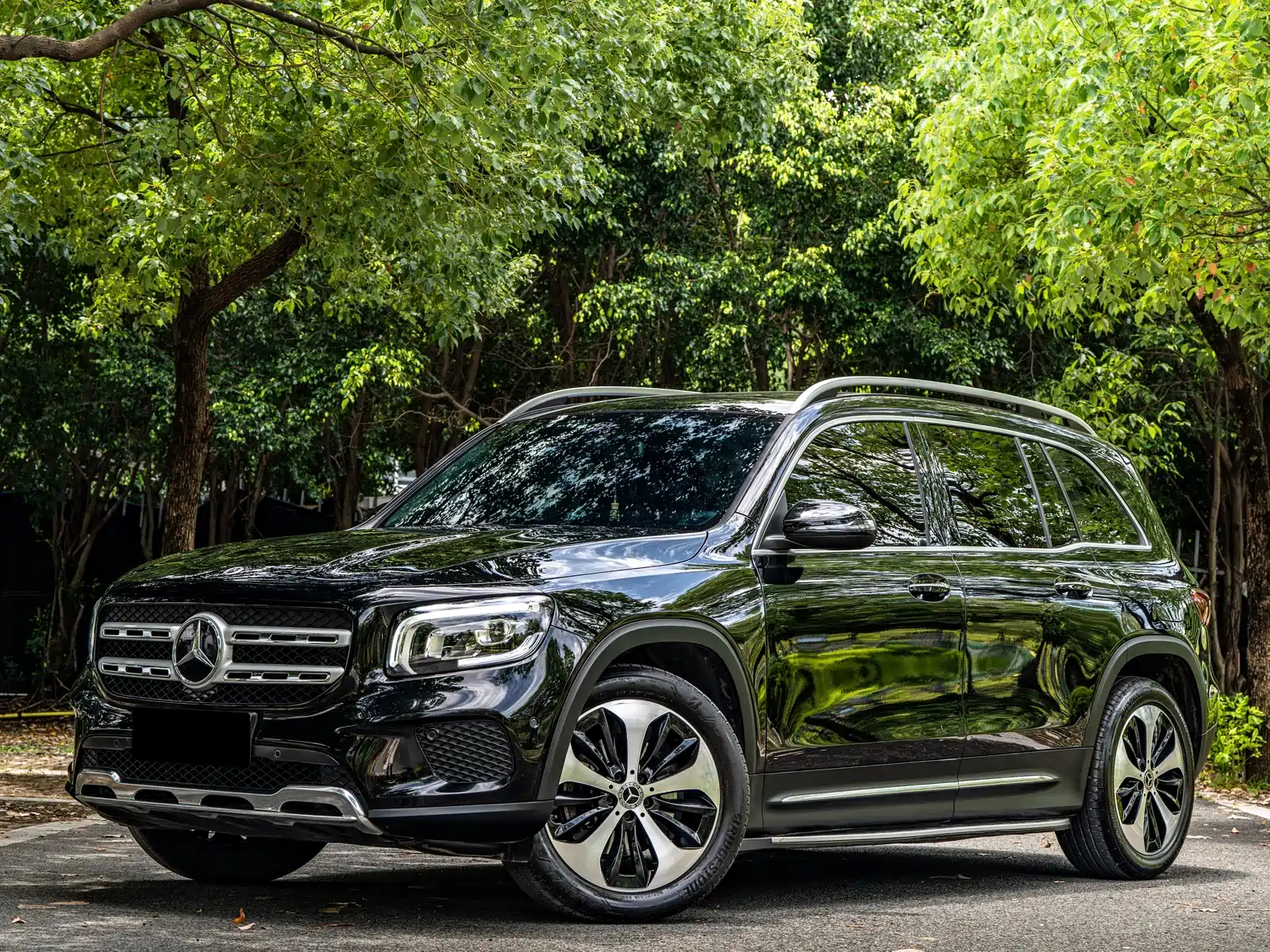 MERCEDES BENZ GLB 2023