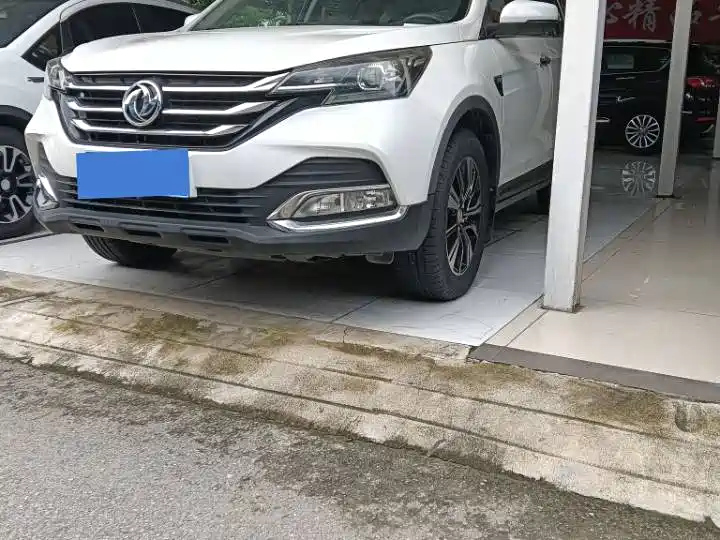 DONGFENG AEOLUS AX7 2018