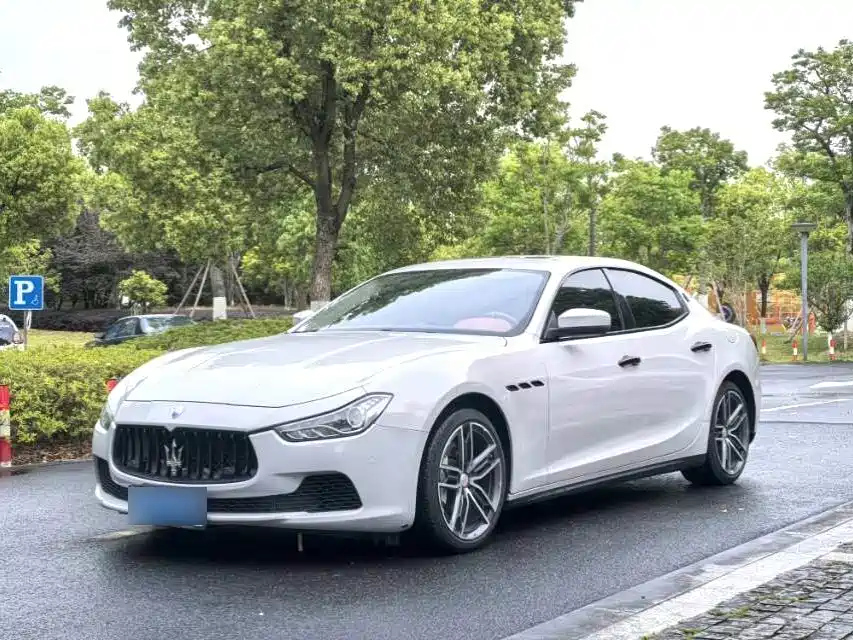 MASERATI GHIBLI 2017