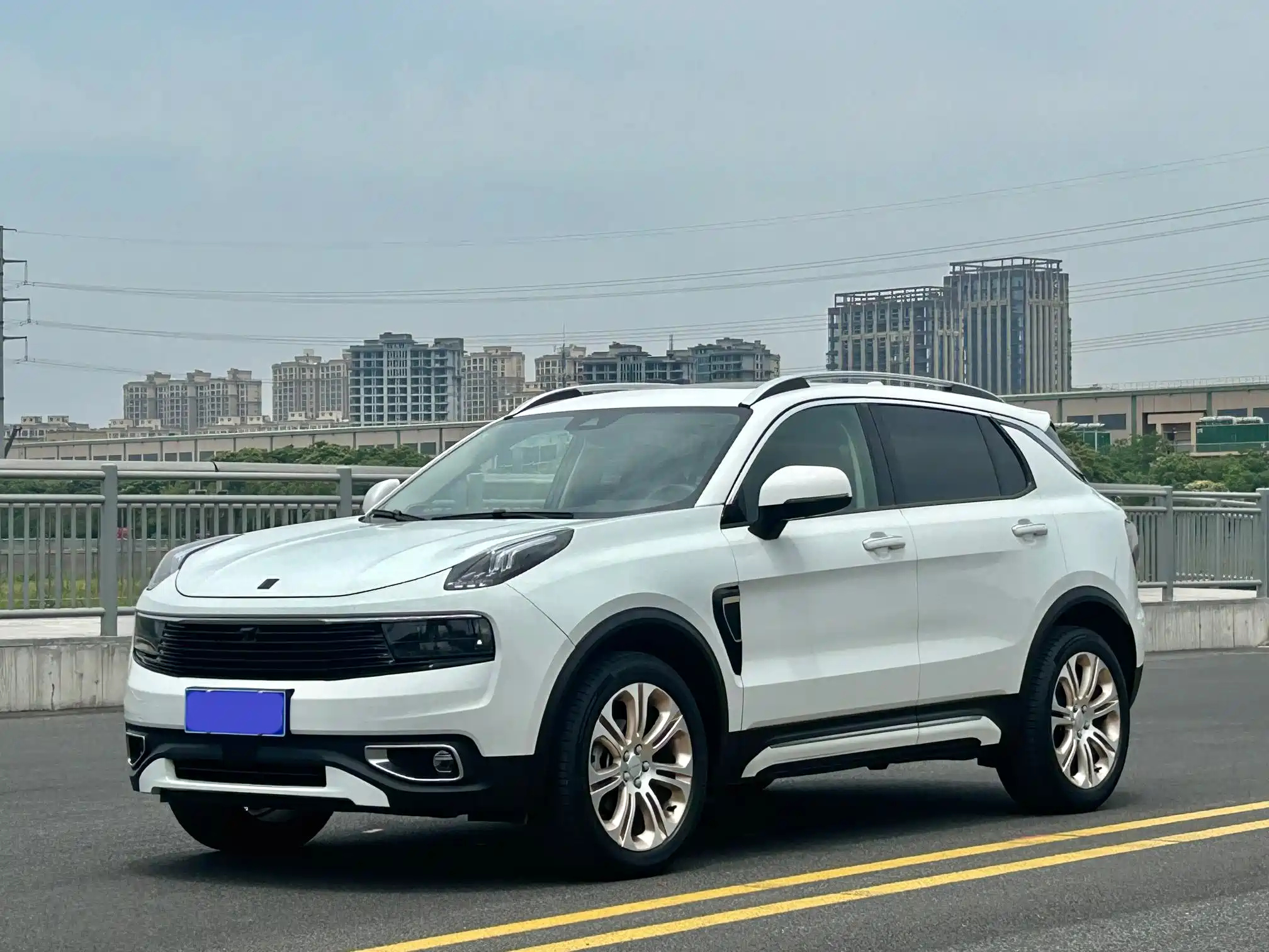 LYNK 01 2019