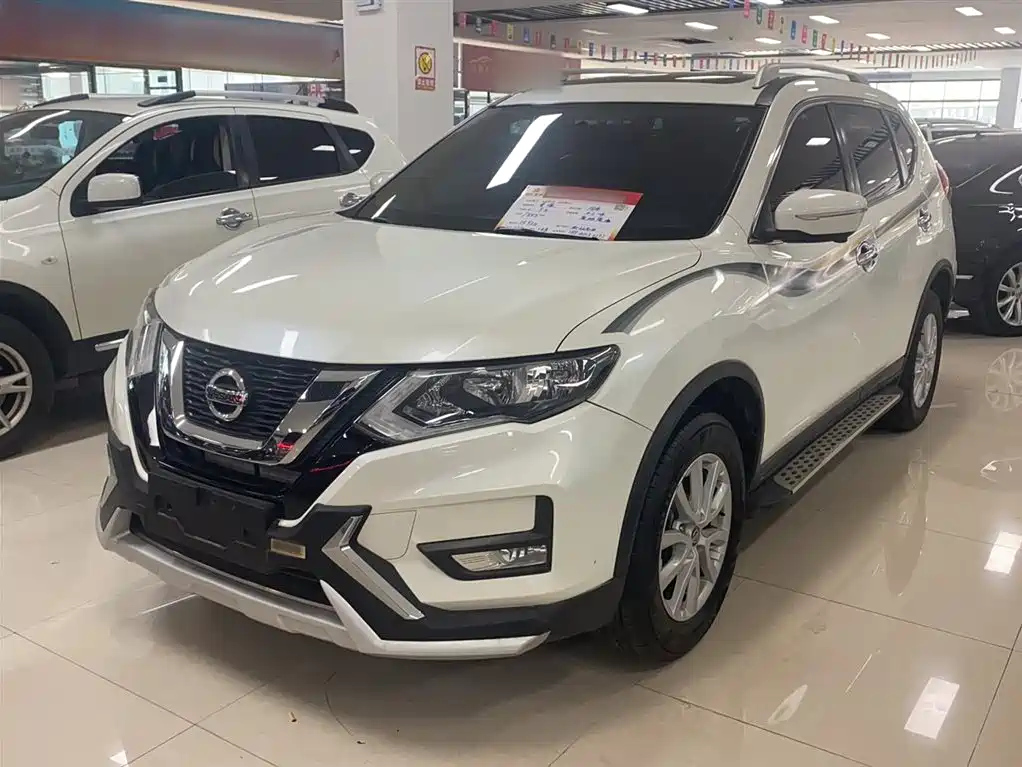 NISSAN X-TRAIL 2017