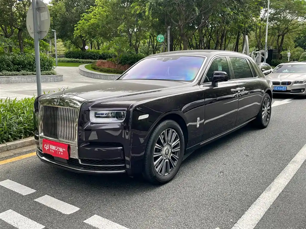ROLLS ROYCE PHANTOM 2018