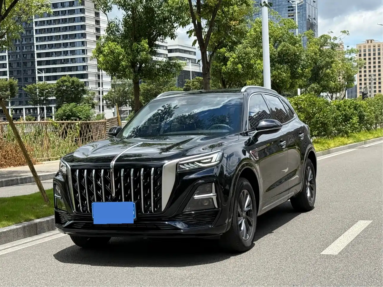 HONGQI HS5 2023