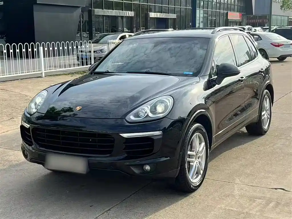 PORSCHE CAYENNE 2016