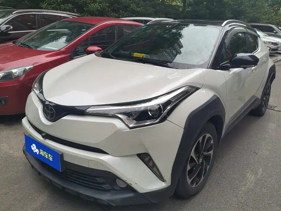 TOYOTA IZOA 2018