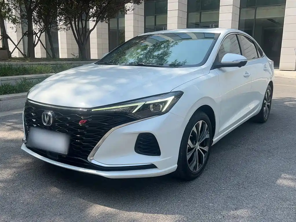 CHANGAN EADO 2021