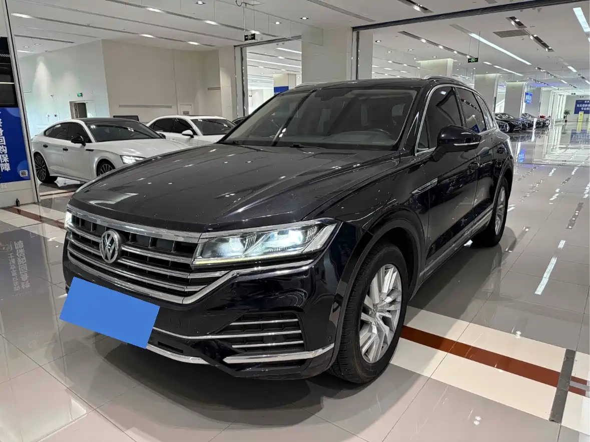 VOLKSWAGEN TOUAREG 2020