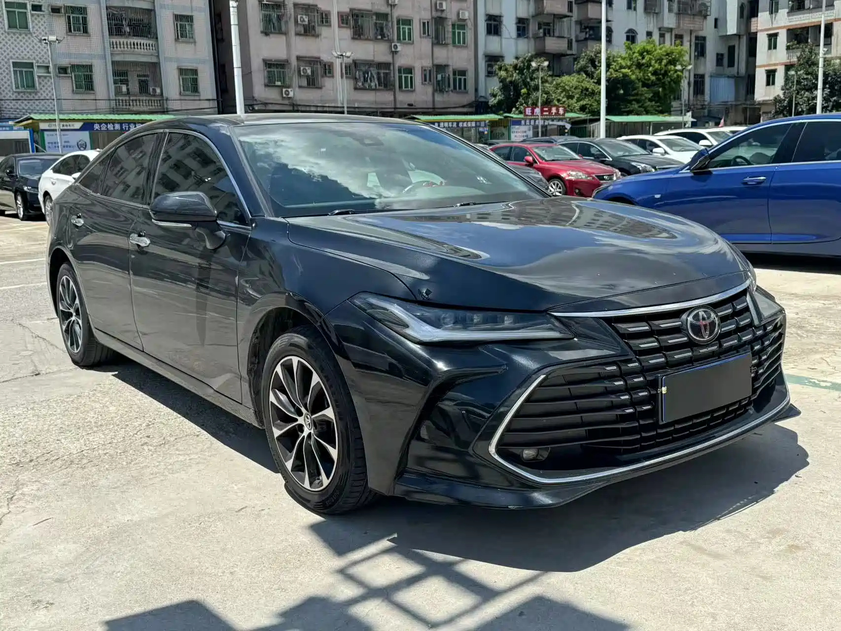 TOYOTA AVALON 2022
