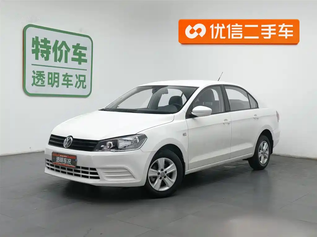 VOLKSWAGEN JETTA 2013