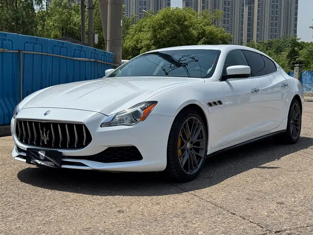 MASERATI PRESIDENT 2013