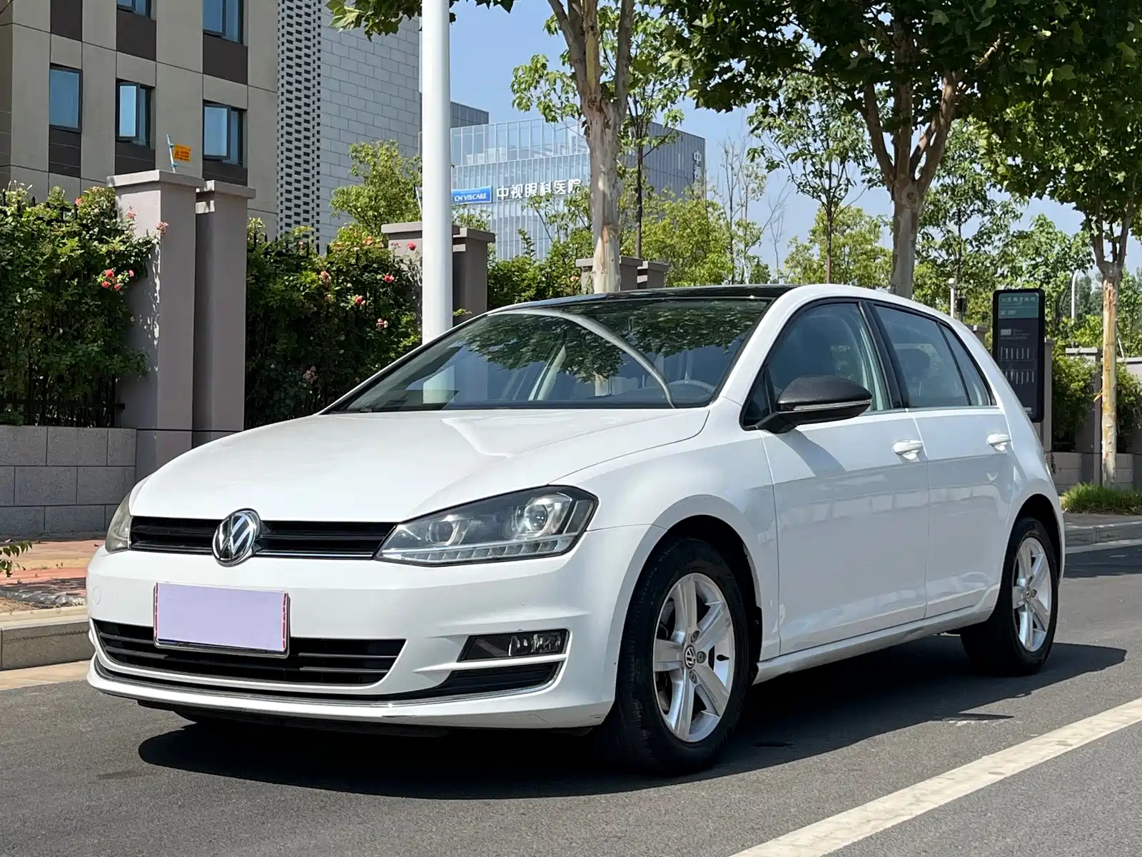 VOLKSWAGEN GOLF 2015