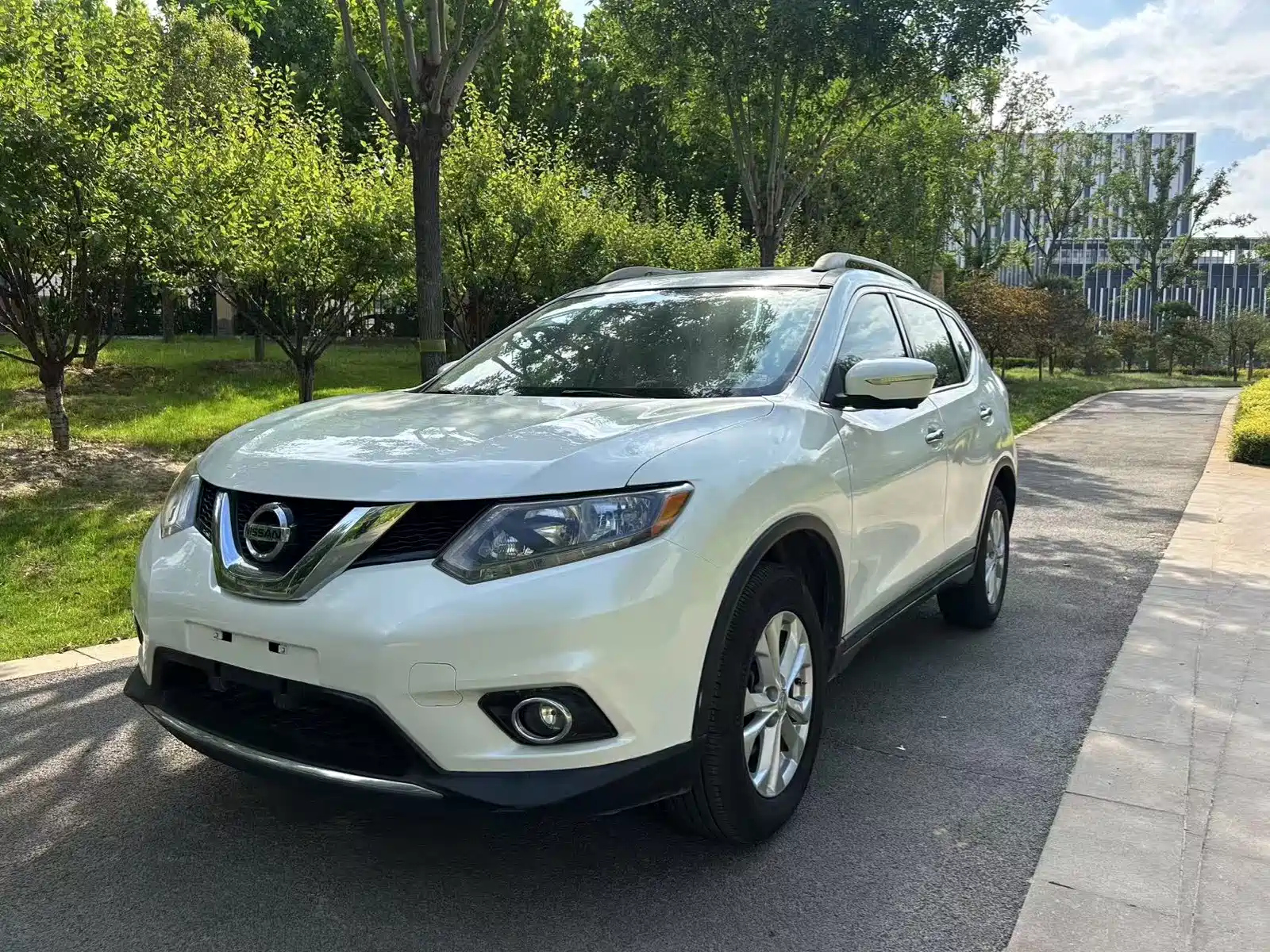 NISSAN X-TRAIL 2014