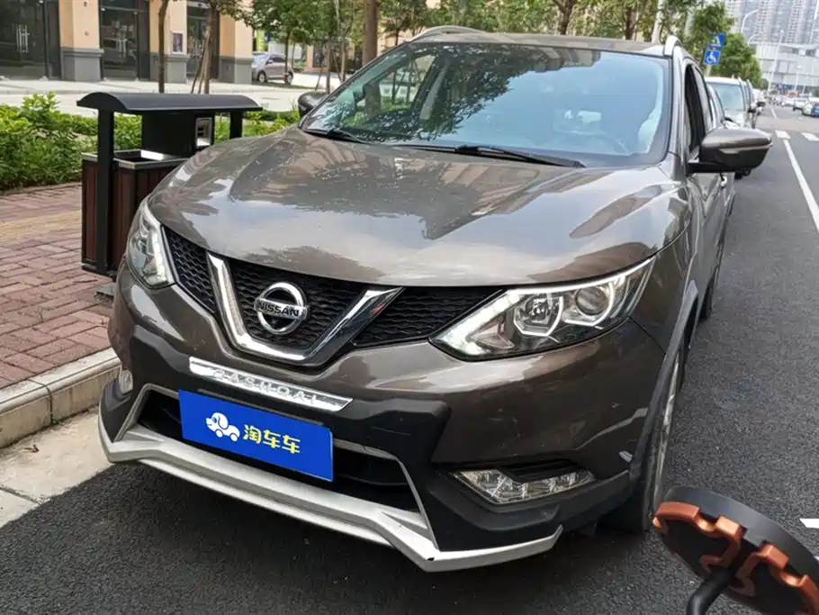 NISSAN QASHQAI 2017