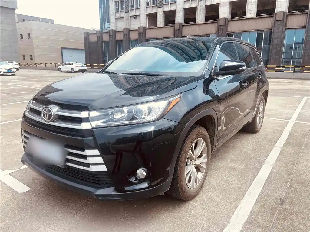 TOYOTA HIGHLANDER 2018