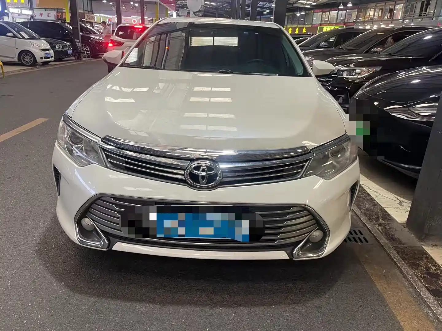TOYOTA CAMRY 2015